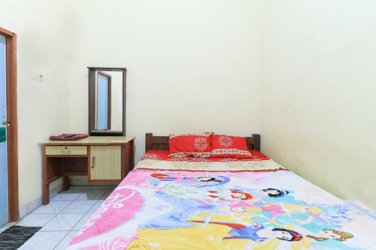 Hotel Erysa Juanda Sedati Luaran gambar