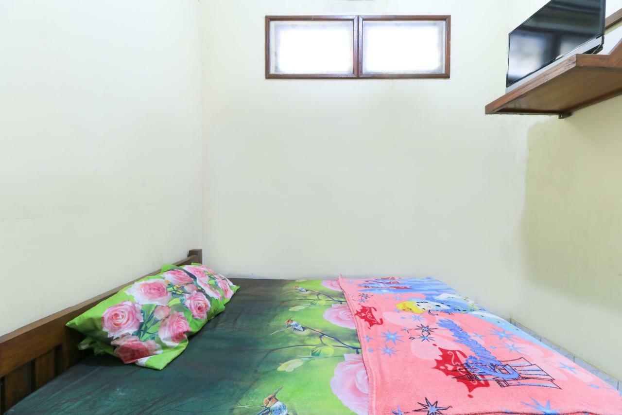 Hotel Erysa Juanda Sedati Luaran gambar