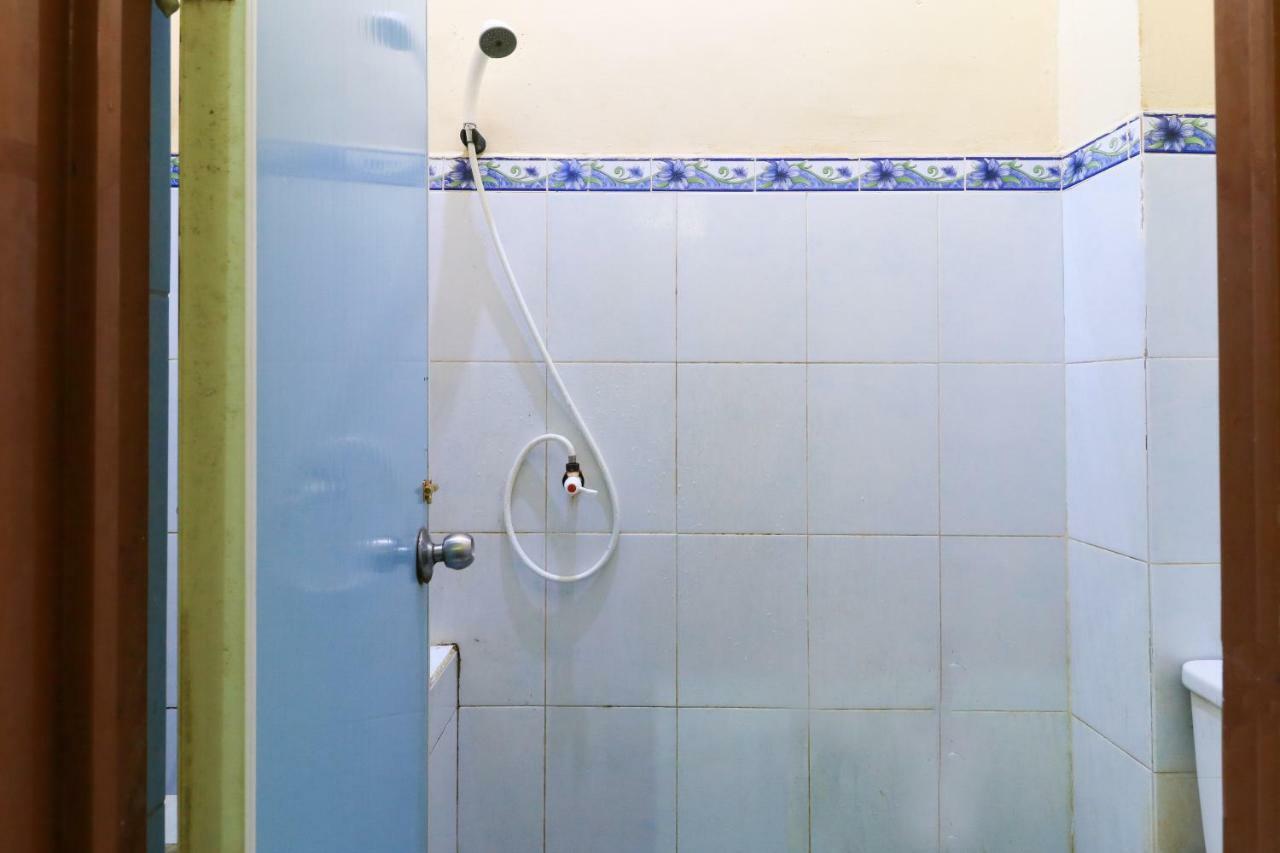 Hotel Erysa Juanda Sedati Luaran gambar