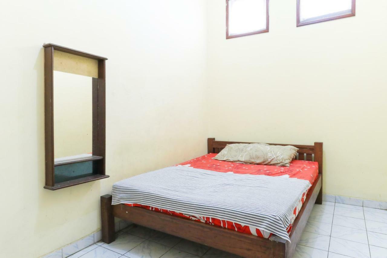 Hotel Erysa Juanda Sedati Luaran gambar