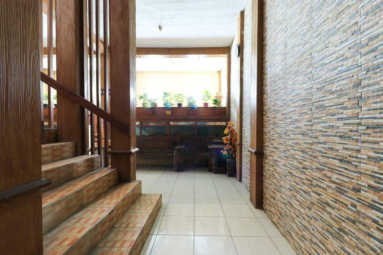 Hotel Erysa Juanda Sedati Luaran gambar