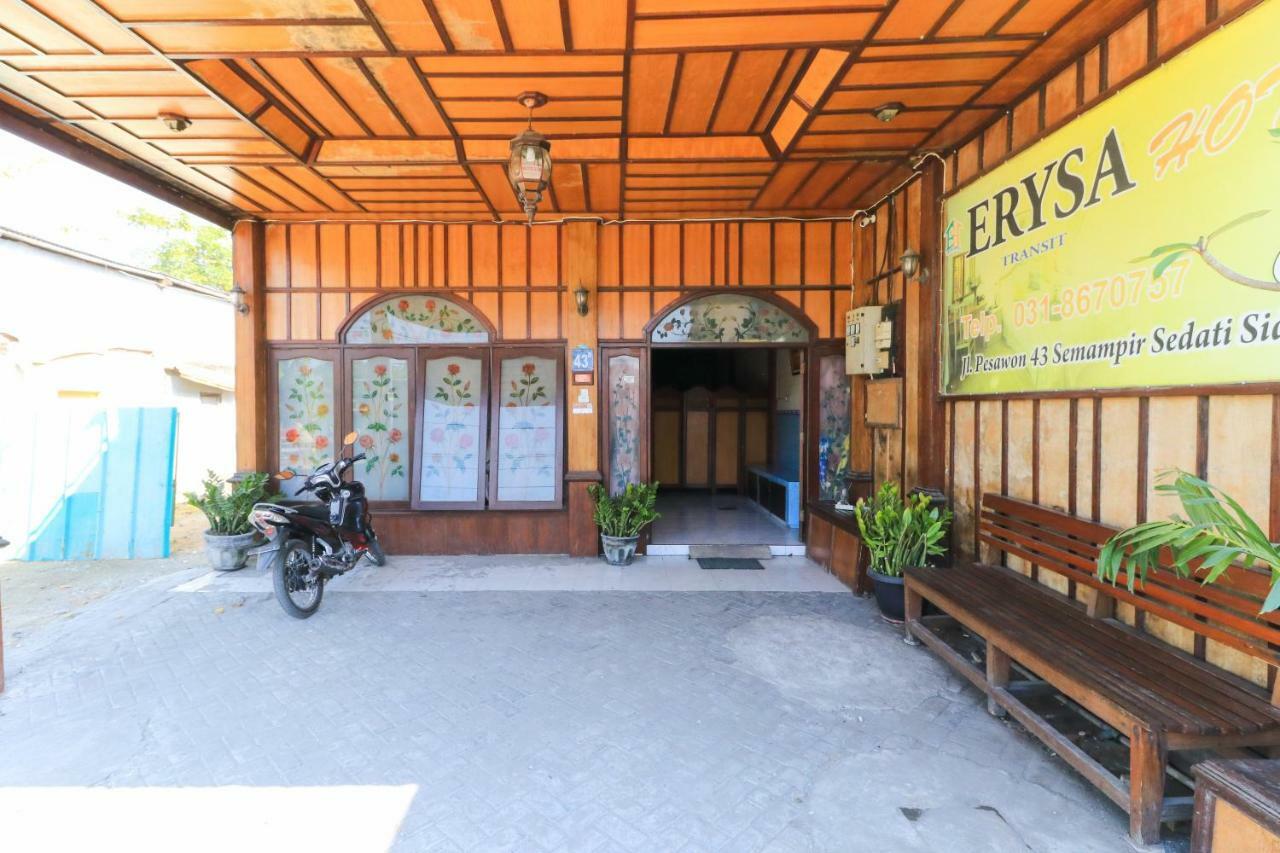 Hotel Erysa Juanda Sedati Luaran gambar